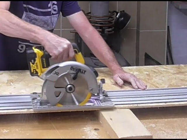 DeWALT DCS572N