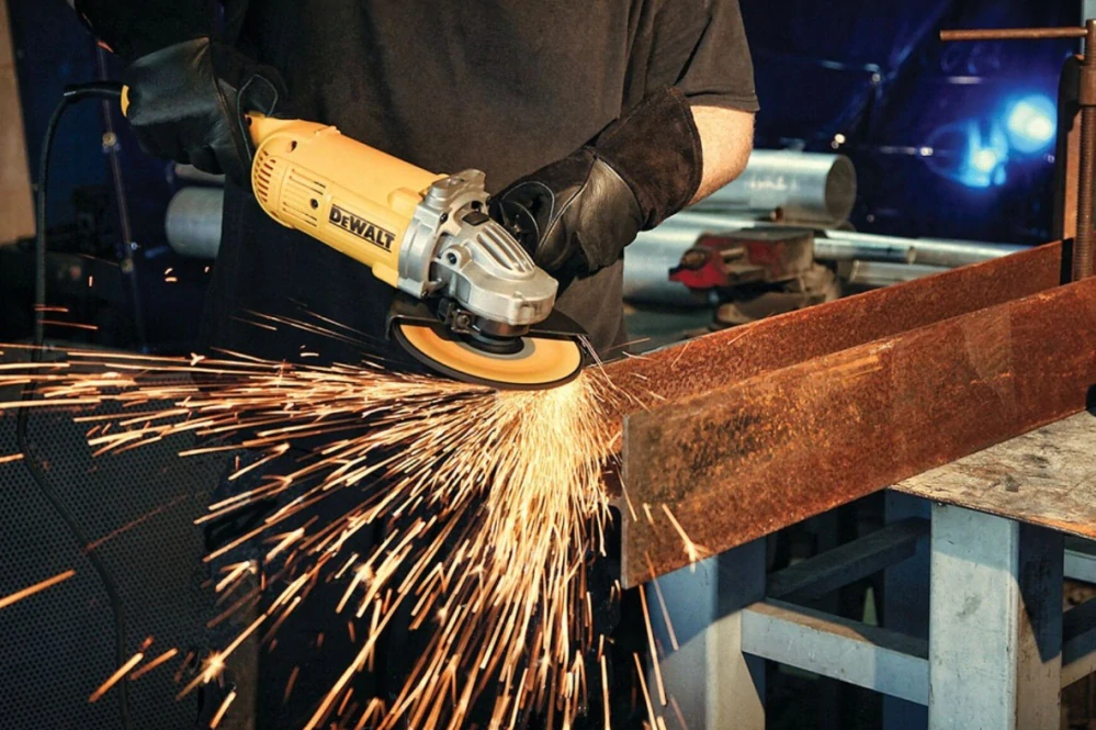 DeWALT DWE496