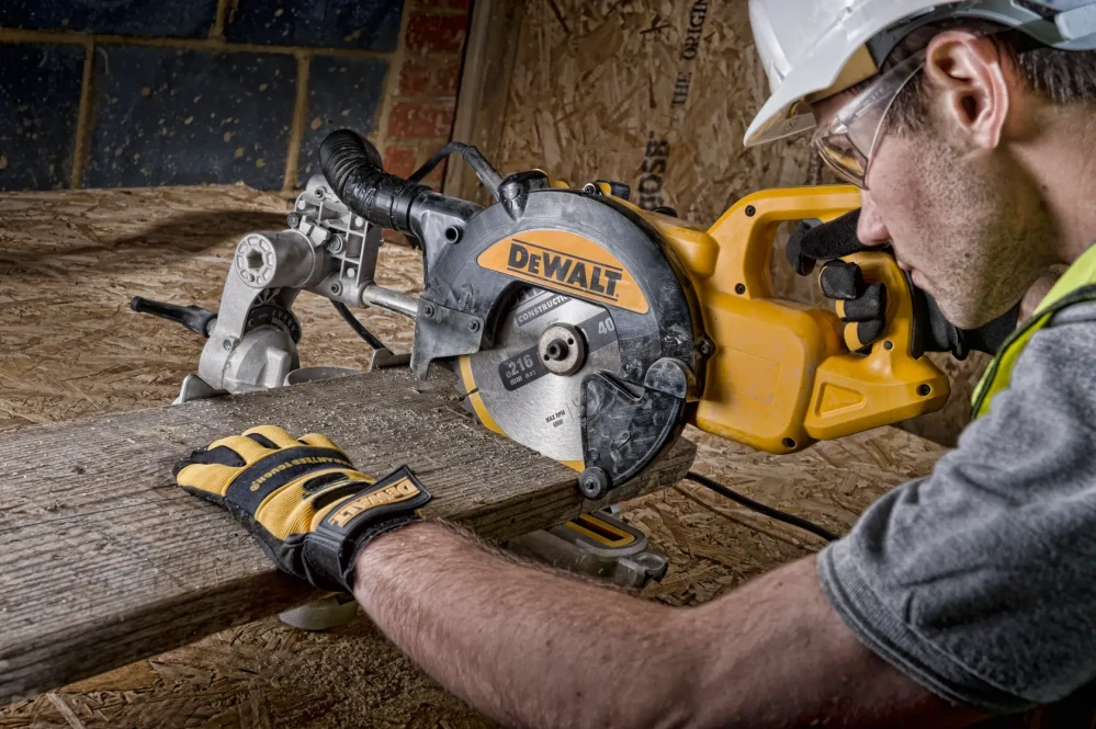 DeWALT DWS773