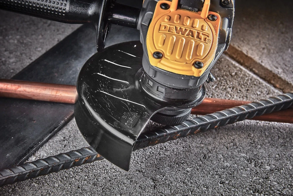 DeWALT DCG409VSNT