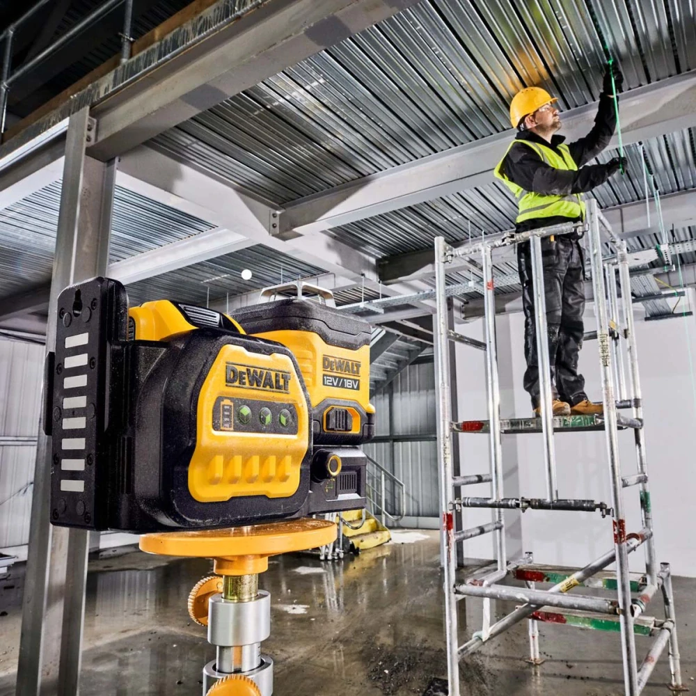 DeWALT DCE089D1G18